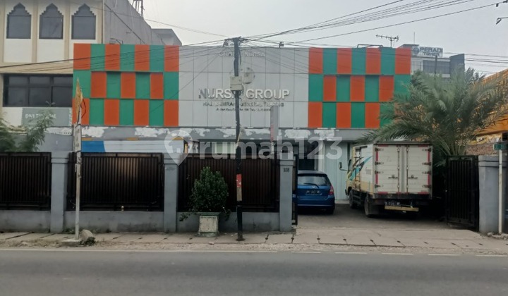 For Sale Cheap Auction Shop House 450 M2 Land in Utan Kayu Matraman East Jakarta