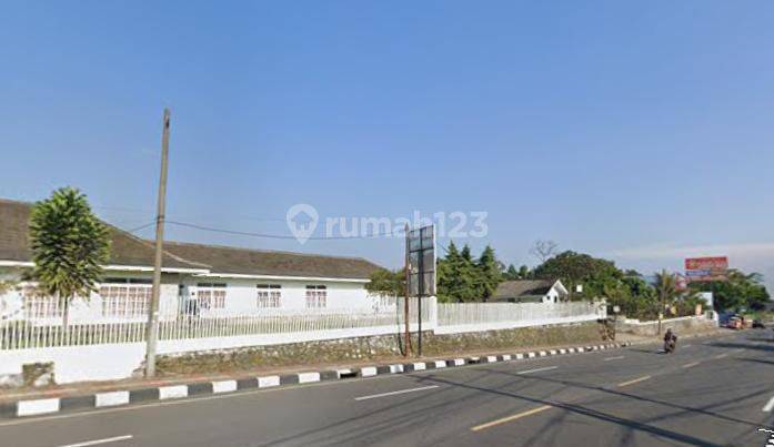 Villa Jalan Raya Puncak Lt 1,7hektar Cisarua Bogor  2