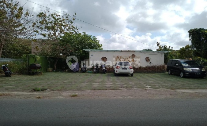 For Sale Villa LT 1810Mtr in Jimbaran Badung Bali