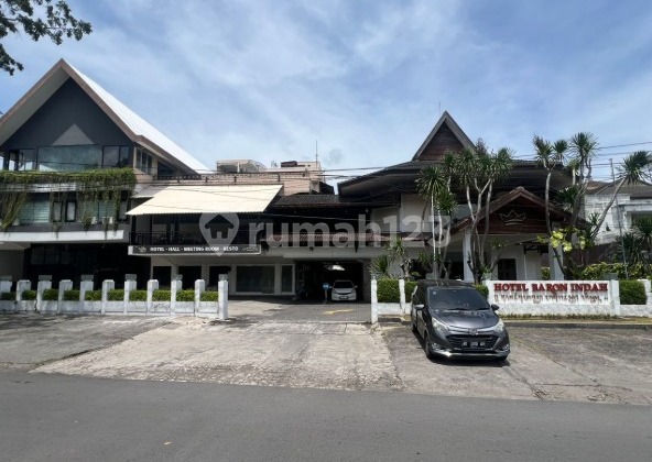 Dijual Hotel Lokasi Strategis di Surakarta Jawa Tengah Dijual Hotel Lokasi Strategis di Surakarta Jawa Tengah