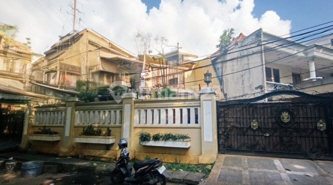 Dijual Rumah Bagus 2 Lantai di Pegangsaan Jakarta Pusat 2