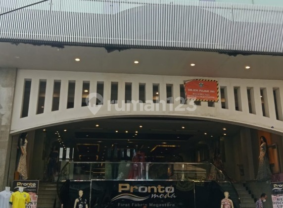 Dijual Ruko 2 Lantai Lt 542 M2 Lokasi Strategis Pusat Perbelanjaan di Pasar Baru Jakarta Pusat