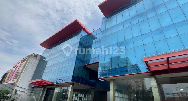 Dijual Gedung Perkantoran di Cipondoh Tangerang