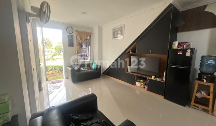 Townhouse Lippo Karawaci Central Townhouse Lippo Karawaci Central