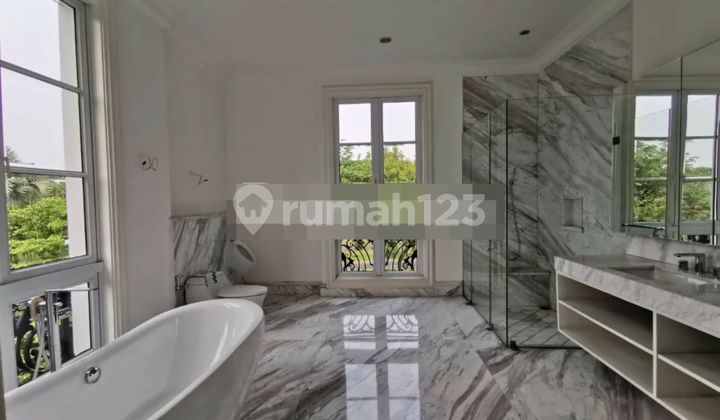 Luxury Home Independent Building Gading Serpong Tangerang 2