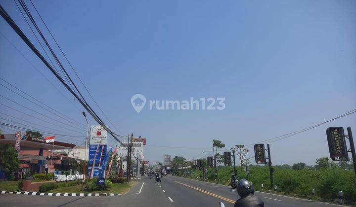 Tepi Jalan Kabupaten, Strategis Bangun Usaha, Area Jl. Wates Km 6 2