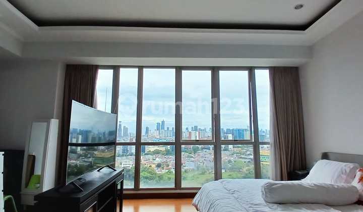 For Sale Taman Anggrek Residence Condo Private Lift Renovated into 2+1 2