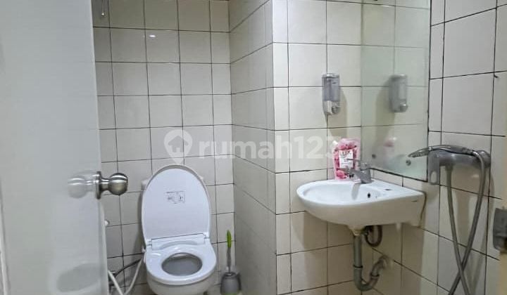 Royal Mediterania Apartment for Rent Furnished with Pool View 2