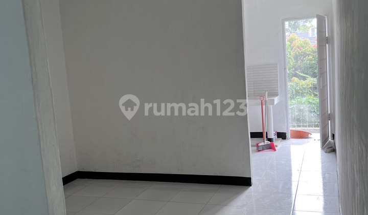 Kontrakan Petak Dekat Stasiun Sudimara Jombang 3