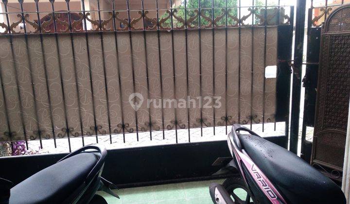 Rumah Kebraon Surabaya Selatan 2 Lantai 1