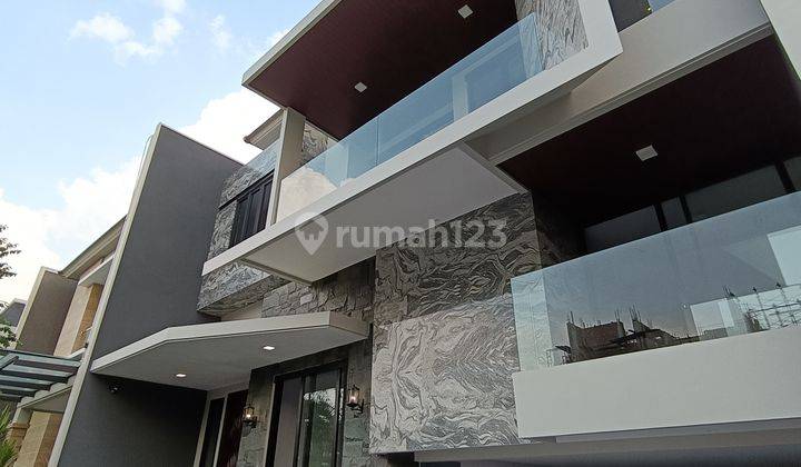 Rumah Baru Gress Somerset Citraland Surabaya 2,5 Lantai Hadap Utara 1