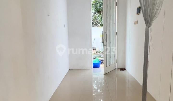 Rumah Taman Mutiara Pakuwon City Surabaya 2 Lantai 2