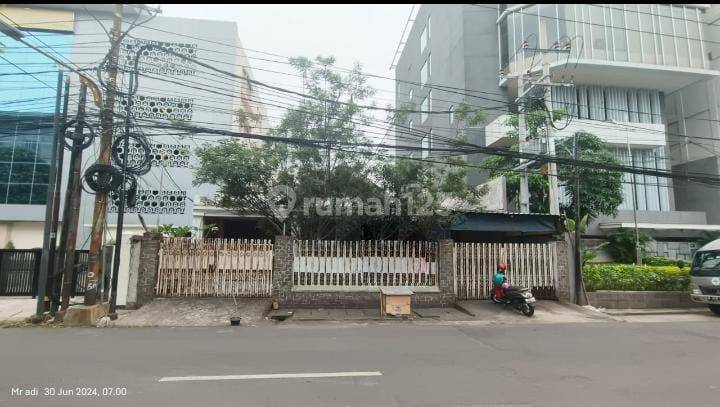 Rumah Emong Kenongo Surabaya Bangunan Lama Lokasi Strategis 1