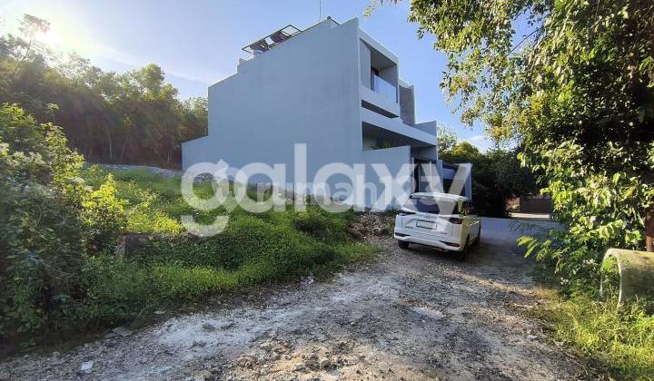 Tanah Komplek Airis Pecatu Badung Bali 7,5 Juta Permeter Lokasi Strategis Tanah Komplek Airis Pecatu Badung Bali 7,5 Juta Permeter Lokasi Strategis