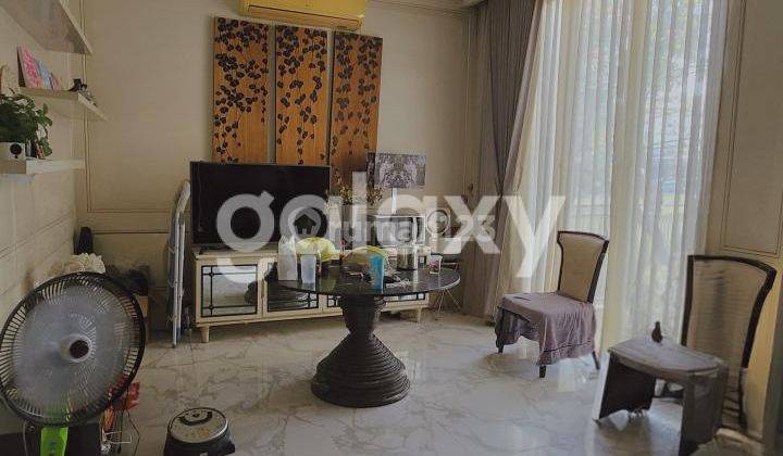 Rumah The Mansion Surabaya 3 Lantai Hadap Selatan 2