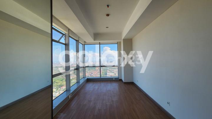Apartemen Grand Sungkono Lagoon Surabaya Tower Caspian Lantai 52 Kosongan