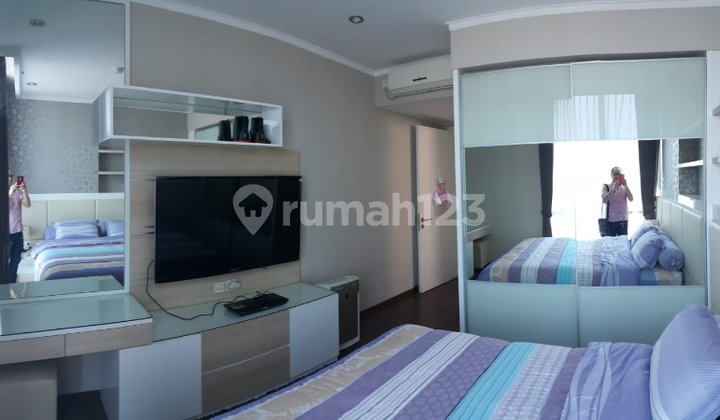 Ciputra World Surabaya Tower Via Floor 12 Fully Furnished Apartment 2
