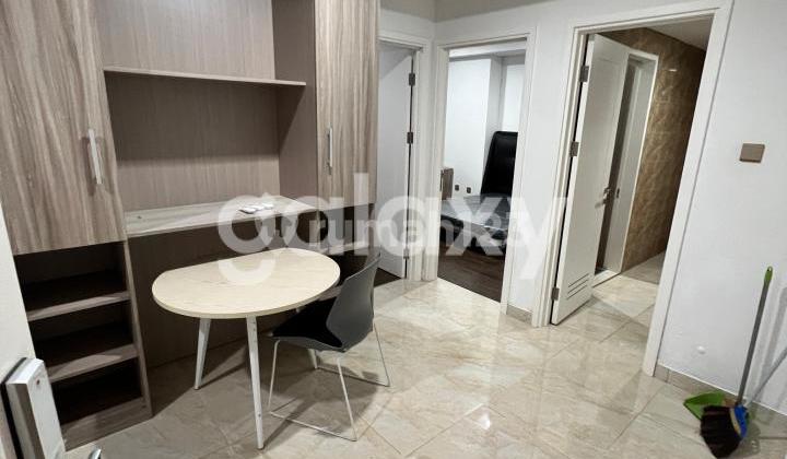 Apartemen Avenue88 Surabaya Lantai 23 Semi Furnish