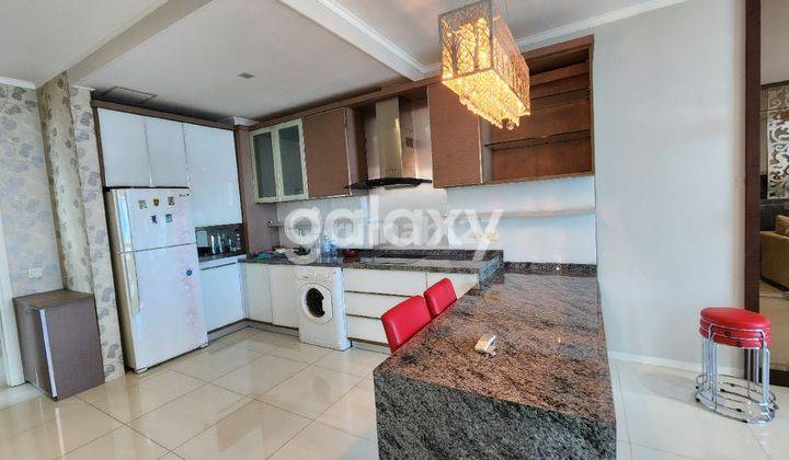 Apartemen Ciputra World Surabaya Tower Via Lantai 27 Full Furnish 2