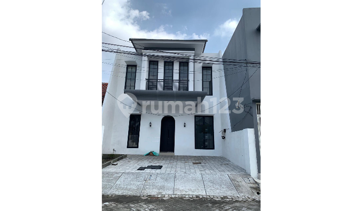 Mutiara Sidoarjo Cottage House 2 Floors Facing South 2