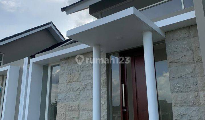 Jual Rumah Mewah Greenland Royal Dekat Pintu Tol Ciperna  1