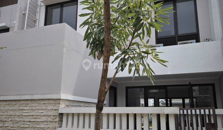 Dijual Rumah Nyaman Siap Huni Lokasi Bagus di Podomoro Park Cluster Fashagriya Bandung 1