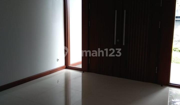 Dijual Rumah Lux Mewah Siap Huni Modern Minimalis Lokasi di Sayap Ciumbuleuit Bandung