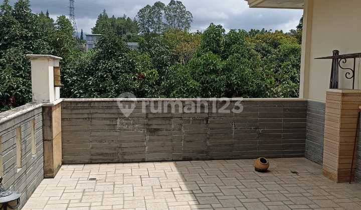 Dijual Rumah Lux 2 Lantai Siap Huni Minimalis Lokasi di Budi Indah Bandung 2