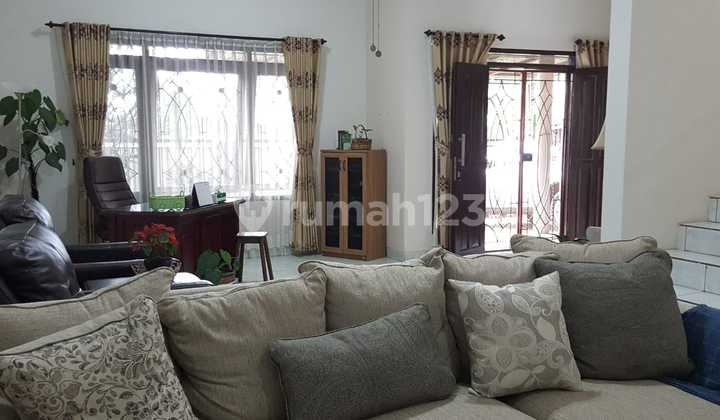 Dijual Cepat Rumah Semi Furnished Siap Huni Lokasi Strategis di Kawaluyaan Indah Bandung