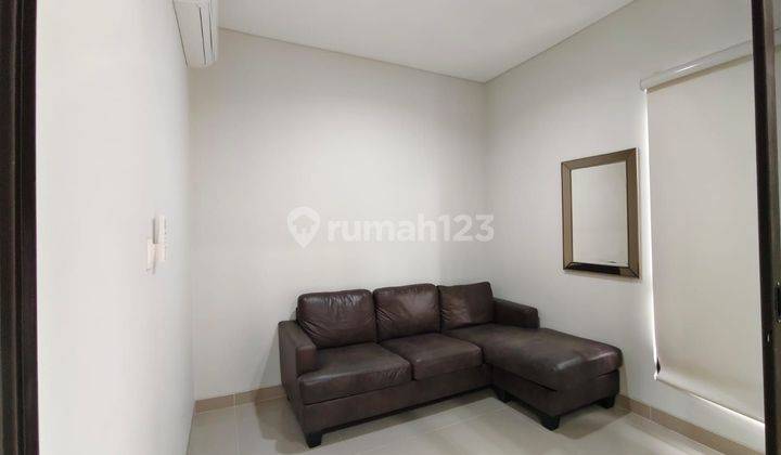 Dijual Rumah Full Renov nyaman Asri dan Terawat di Summarecon Flora Fiona Bandung 1