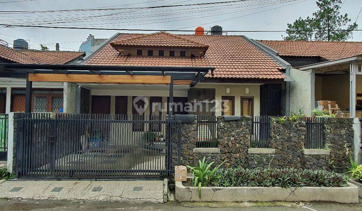 Rumah Furnished Lokasi Strategis di Taman Holis Indah Bandung 1