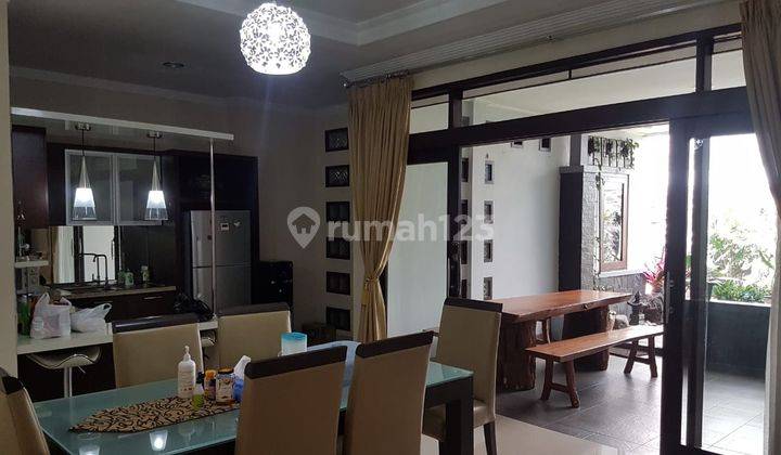 Dijual Rumah Bagus Terawat Nyaman Lokasi di Sayap Sutamai Bandung 2