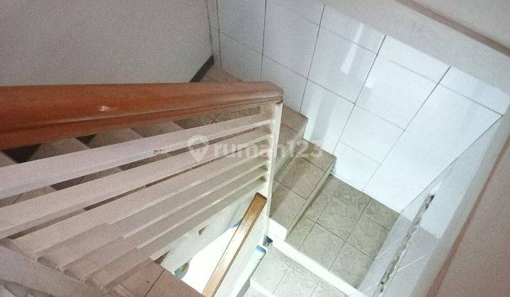 Rumah Minimalis Terawat 2 Lantai Siap Huni Di Komplek Bumi Orange Cileunyi 2