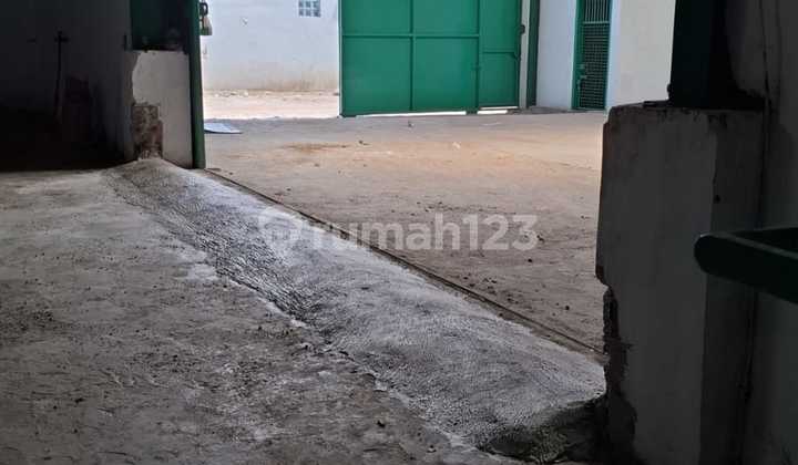 For Sale Spacious Comfortable Warehouse Ready to Use Located in Cibolerang Area Bandung