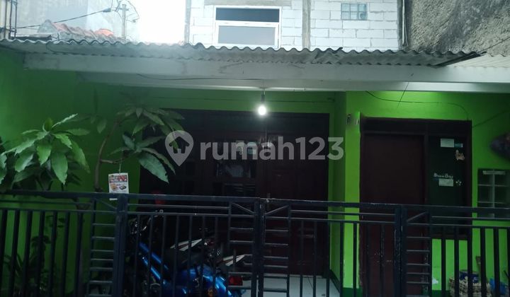 Dijual Rumah Lama Nyaman Siap Huni Lokasi Strategis di Antapani Bandung 2