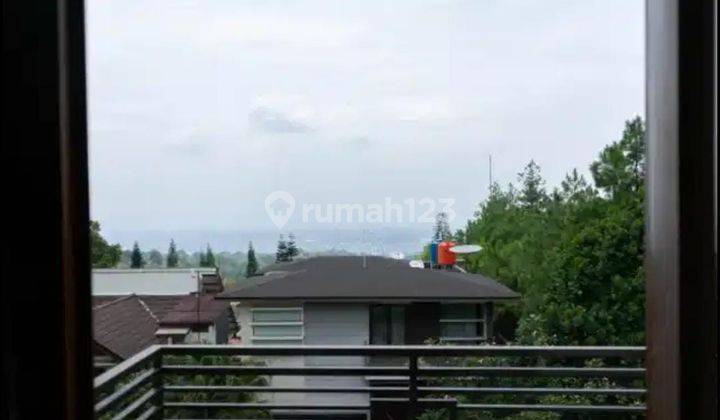 Dijual Rumah Villa 4 Lantai Sejuk Dan Nyaman di Dago Pakar Bandung  2