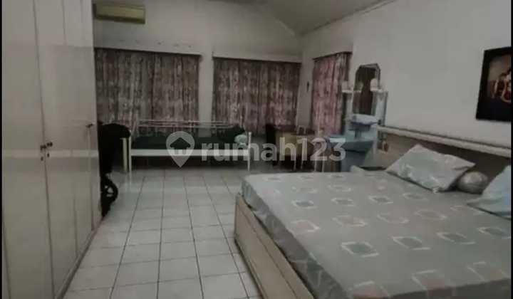 For Sale Comfortable Ready-to-Live Modern Minimalist House Location in Sayap Riau Near Gedung Sate Heritage Gol C Bandung 2