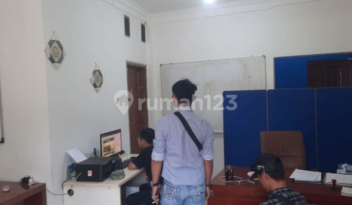 For Sale Immediately: 2-Story Shop House Ready to Occupy, Price Negotiable, Strategic Location in Pasteur, Bandung For Sale Immediately: 2-Story Shop House Ready to Occupy, Price Negotiable, Strategic Location in Pasteur, Bandung