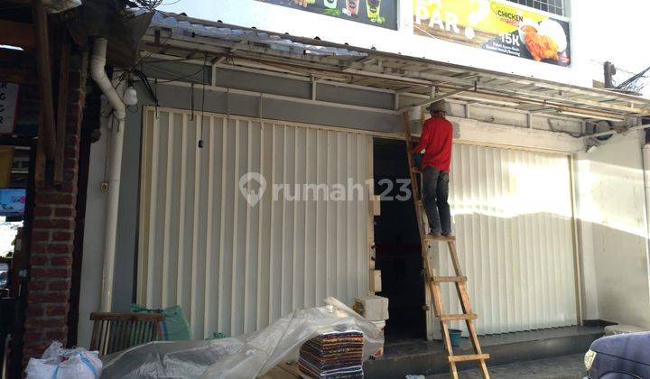 Ruko 3 Lantai Siap Pakai Nyaman di Mainroad Cihampelas Bandung 1