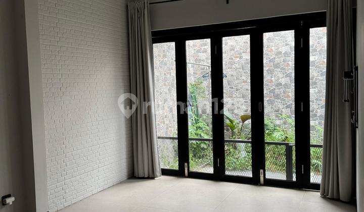 Dijual Rumah Minimalis Siap Huni Lokasi di Kota Baru Parahyangan Bandung
