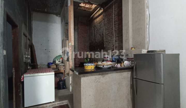 For Sale 2-Storey Minimalist House Comfortable Ready to Live Greenery Location at Permata Cimahi Bandung 2