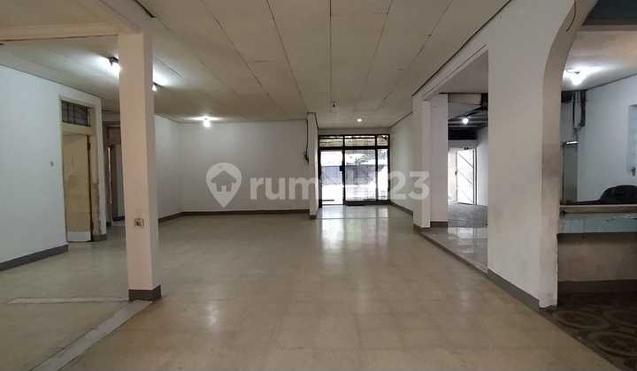 For Rent: Strategic House Plus Office on Main Road Holis Bandung