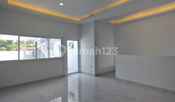 For Sale New Modern Minimalist House Ready to Occupancy Strategic Location in Kopo Permai 3 Bandung 2