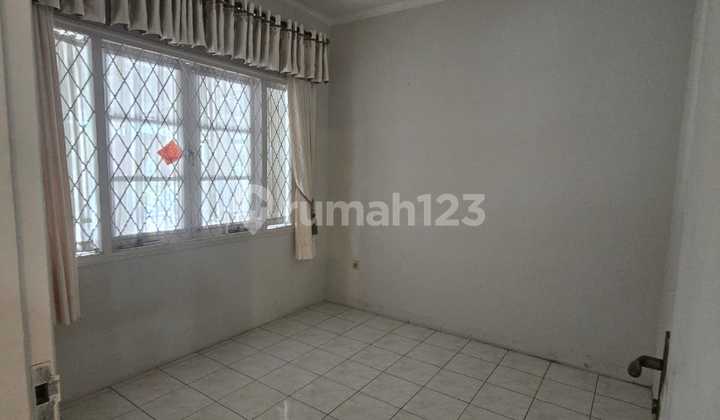 Dijual Rumah Nyaman Terawat Siap Huni Lokasi Strategis di Kota Baru Parahyangan Cluster Tatar Jingganagara Bandung Dijual Rumah Nyaman Terawat Siap Huni Lokasi Strategis di Kota Baru Parahyangan Cluster Tatar Jingganagara Bandung