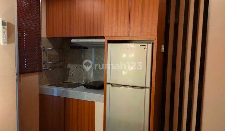 Apartment Green Lake View Ciputat  8
