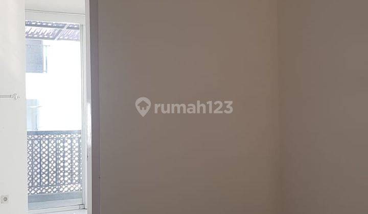 Rumah 2 Lantai Jl. H. Goden Dekat Rs Suyoto, Gerbang Tol, Sekolah 3
