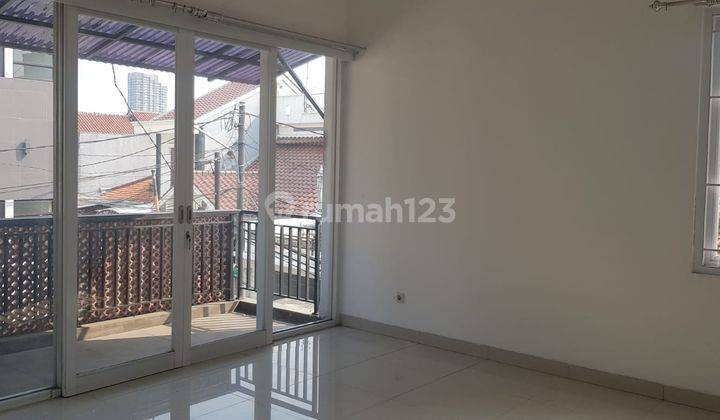Rumah 2 Lantai Jl. H. Goden Dekat Rs Suyoto, Gerbang Tol, Sekolah 7