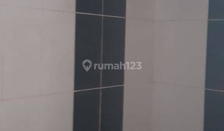 Rumah 2 Lantai Jl. H. Goden Dekat Rs Suyoto, Gerbang Tol, Sekolah 13