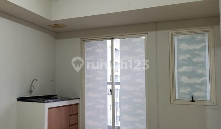 Disewakan Tipe 2Br Unfurnish Apartment Royal Mediterania Garden Residence 1