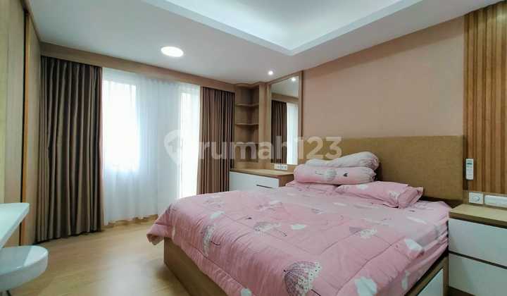 For Rent Studio Type Royal Mediterania Garden Apartment Furnished 2